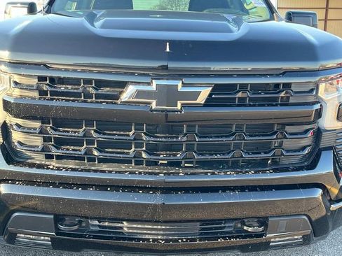 Certified 2022 Chevrolet Silverado 1500 RST image 8