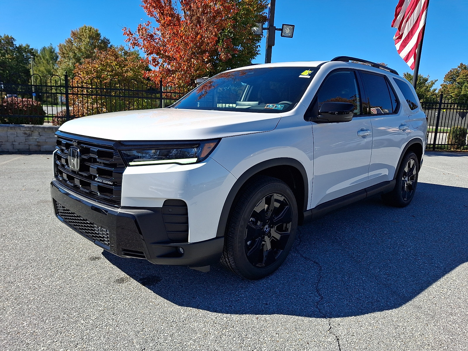New 2026 Honda Pilot Black Edition image 2