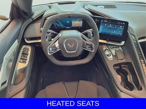Used 2025 Chevrolet Corvette Stingray Preferred Conv w/ Z51 Performance Package RWD image 8