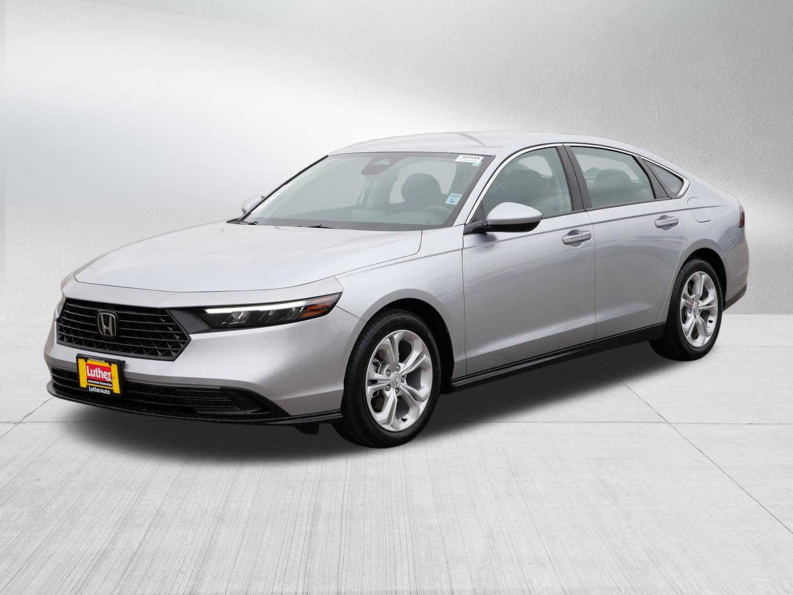 Used 2025 Honda Accord LX image 3