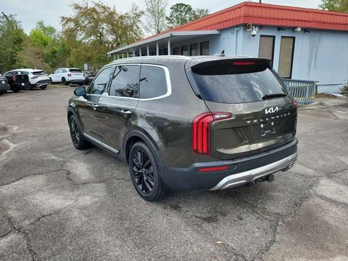 Used 2022 Kia Telluride SX w/ Towing Package image 3