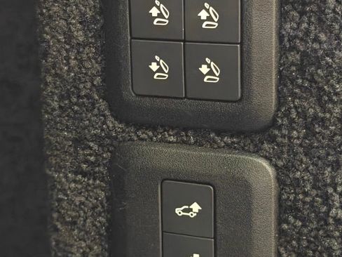 Used 2021 Land Rover Range Rover Westminster Edition image 37