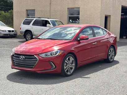 Used 2017 Hyundai Elantra Limited w/ Limited Tech Package 04