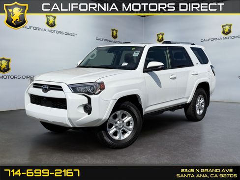 Used 2024 Toyota 4Runner SR5 Premium w/ Moonroof Package RWD image 1