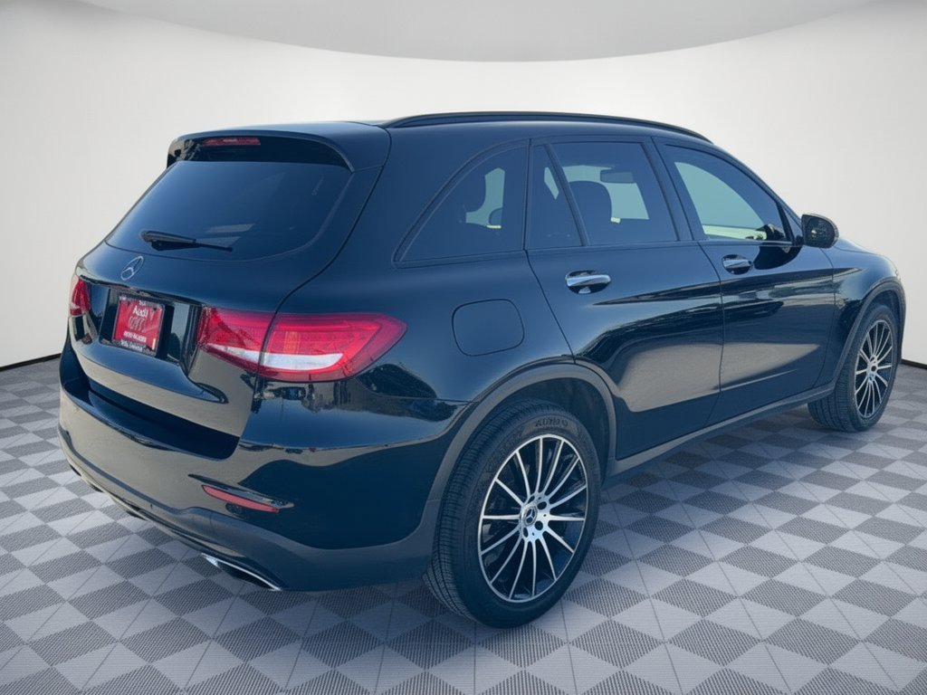 Used 2019 Mercedes-Benz GLC 300 image 9