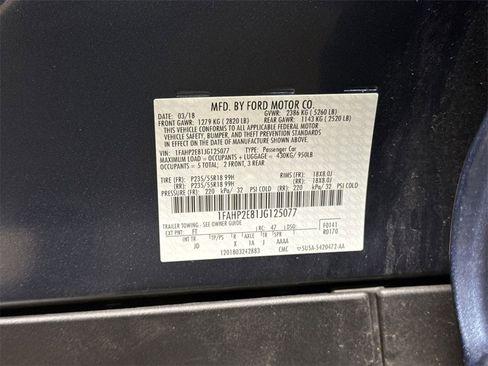 Used 2018 Ford Taurus SEL w/ Equipment Group 201A image 28