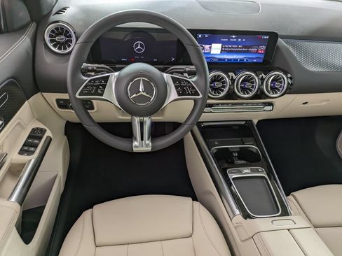 New 2026 Mercedes-Benz GLA 250 image 10