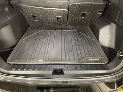 Used 2019 Chevrolet Equinox LT image 13