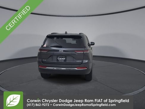 Used 2025 Jeep Grand Cherokee Laredo w/ Luxury Tech Group I AWD/4WD image 13