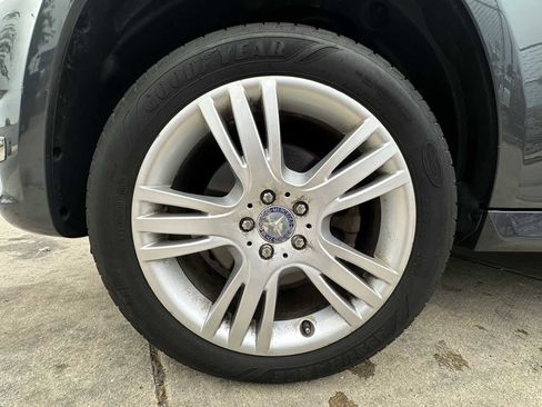 Used 2015 Mercedes-Benz GLK 350 4MATIC image 9