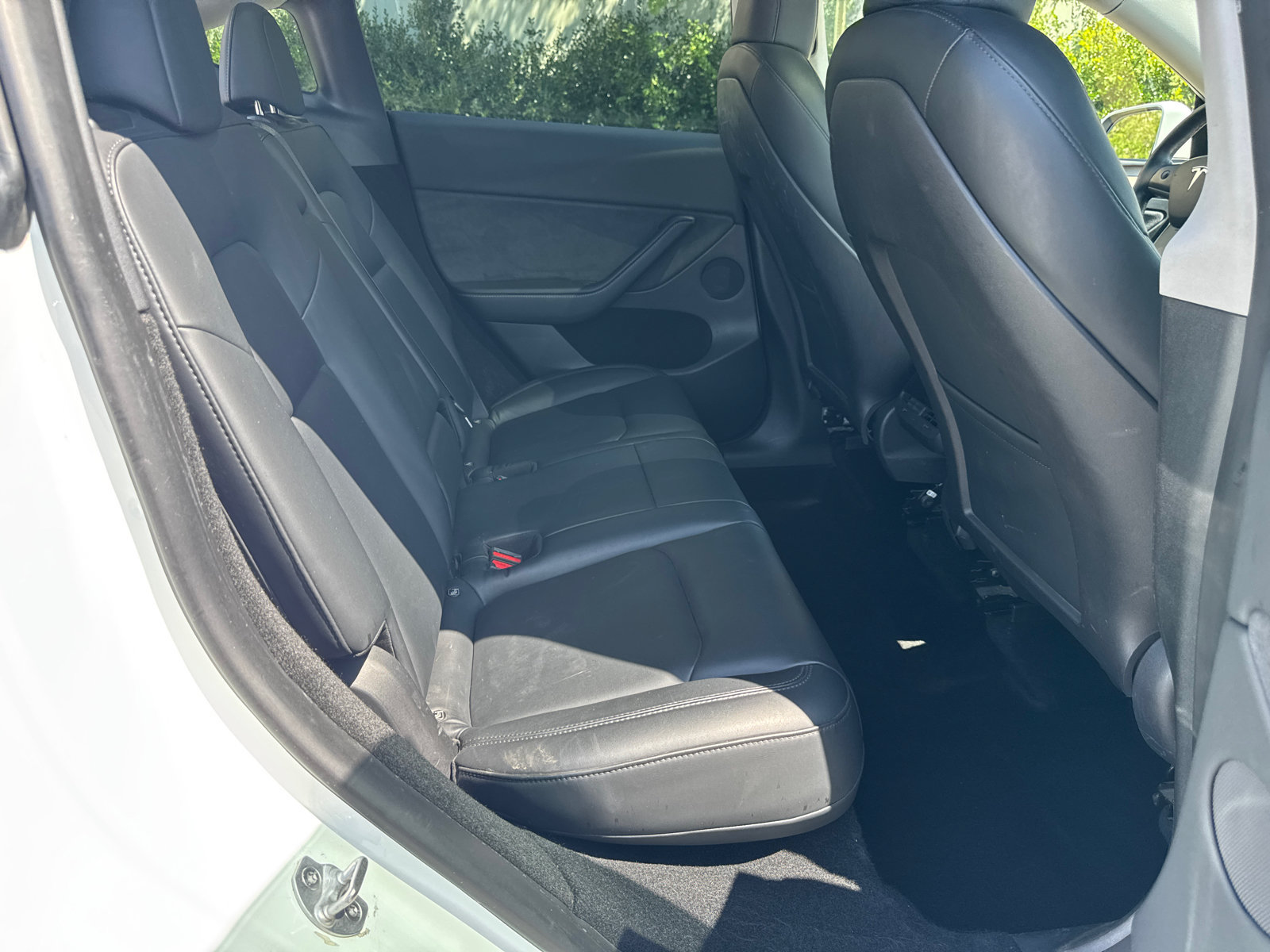Used 2023 Tesla Model Y Long Range AWD/4WD image 15