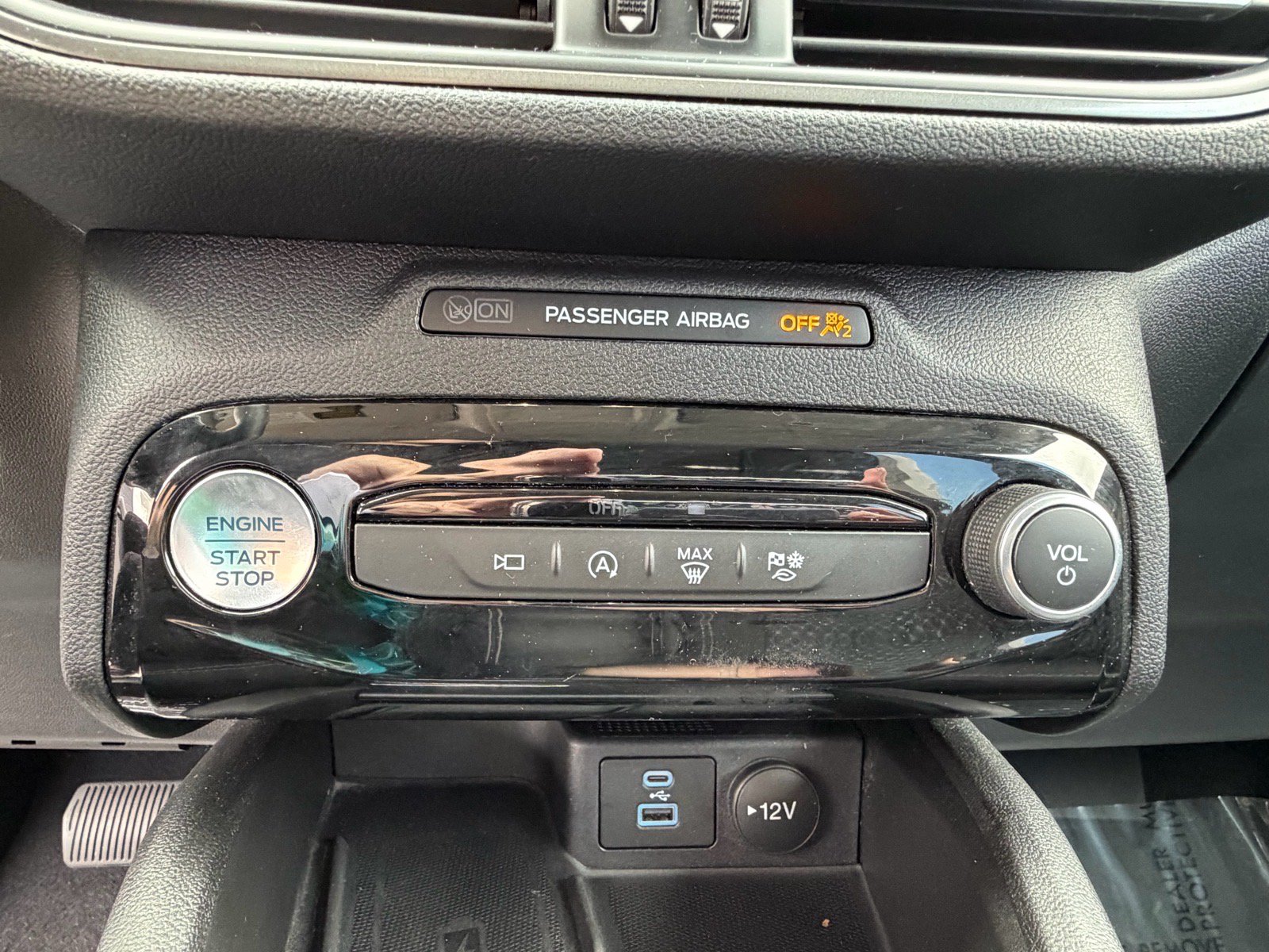 Used 2023 Ford Escape Active w/ Tech Pack #2 AWD/4WD image 38