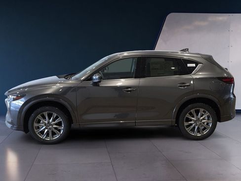 New 2025 MAZDA CX-5 AWD 2.5 S w/ Premium Plus Pkg image 4