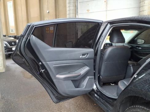 Used 2022 Nissan Altima 2.5 SR w/ Midnight Edition Package image 14