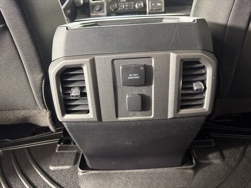 Used 2015 Ford F150 XLT w/ Equipment Group 302A Luxury AWD/4WD image 13