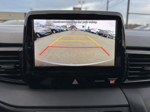 Used 2020 Hyundai Veloster Turbo FWD image 16