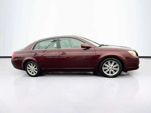 Used 2005 Toyota Avalon Limited image 9