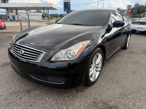 Used 2009 INFINITI G37 Convertible w/ Premium Pkg RWD image 9