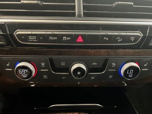 Used 2017 Audi Q7 3.0T Premium Plus image 23