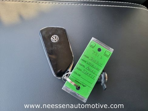 Used 2024 Volkswagen Atlas SE image 29