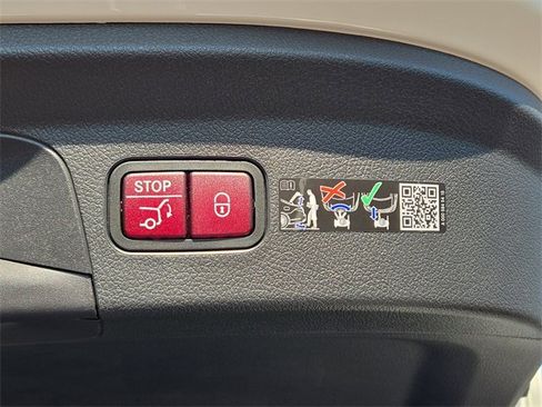 New 2026 Mercedes-Benz GLE 450 4MATIC Coupe image 35