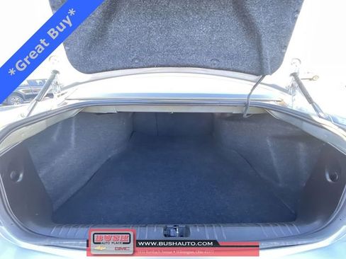 Used 2015 Chevrolet Impala LT w/ LT Sunroof Package image 23