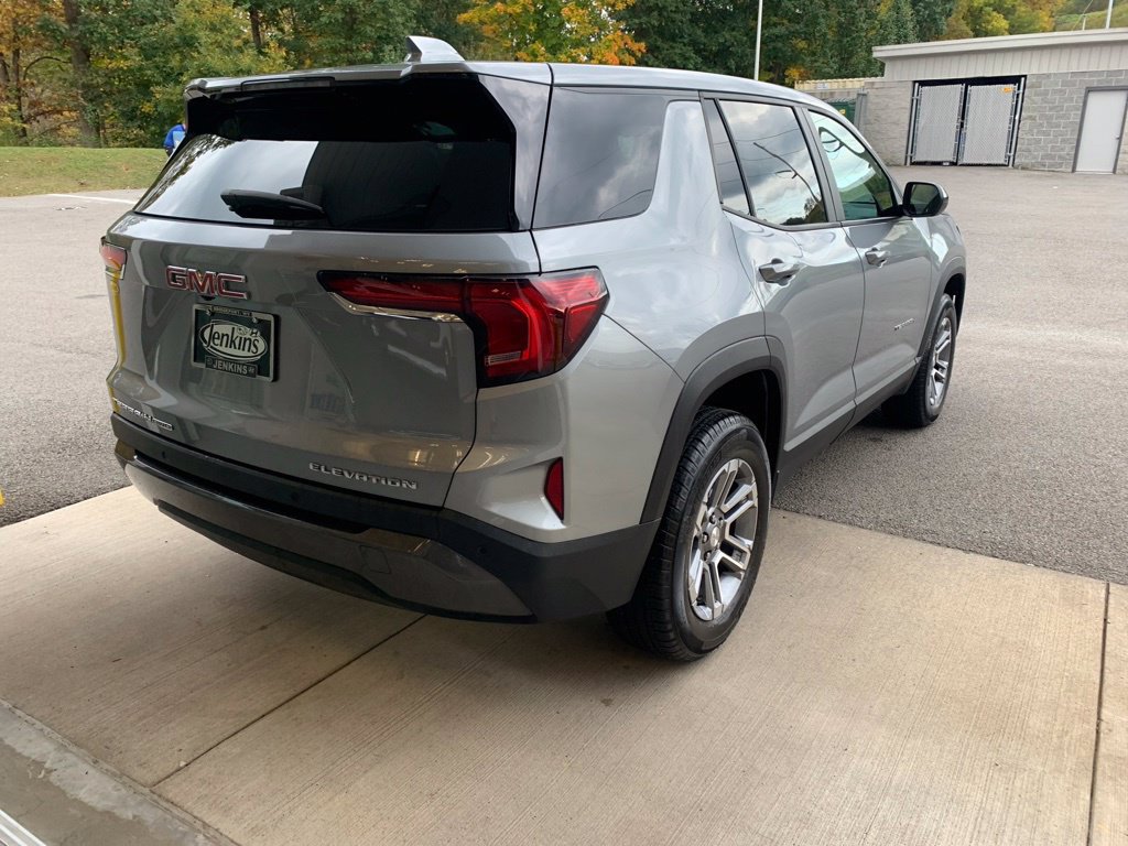 Used 2026 GMC Terrain Elevation AWD/4WD image 10