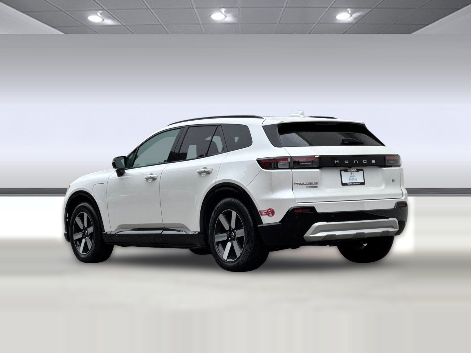 Certified 2024 Honda Prologue Touring image 3