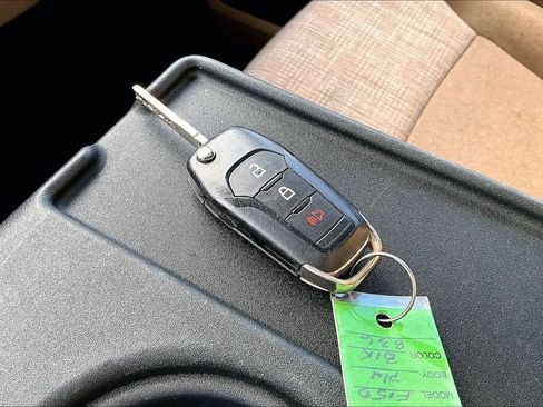 Certified 2023 Ford F150 XLT image 12