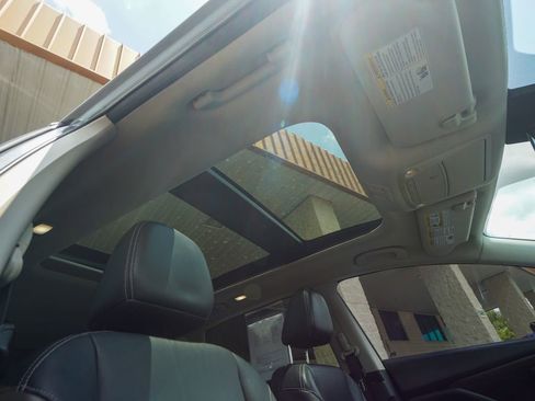 Used 2019 Nissan Murano Platinum w/ Cargo Package image 29