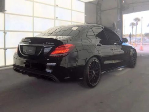 Used 2017 Mercedes-Benz C 63 AMG S image 4