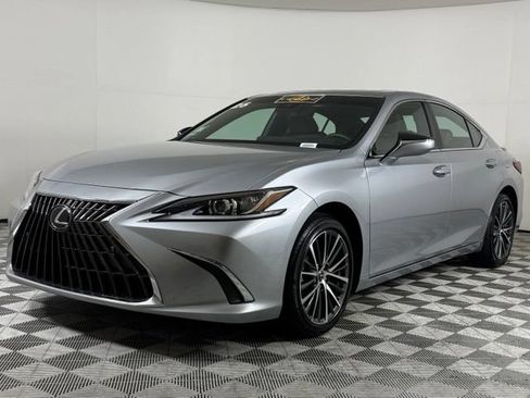 Certified 2025 Lexus ES 300h w/ Premium Package FWD image 2