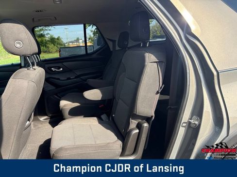 Used 2018 Chevrolet Traverse LT AWD/4WD image 15