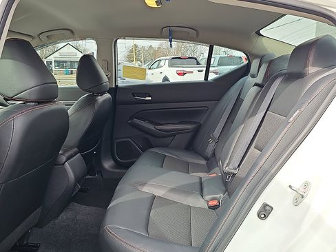 Certified 2022 Nissan Altima 2.5 SR image 10