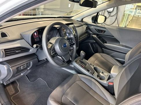 Used 2026 Subaru Crosstrek 2.5i Premium AWD/4WD image 2