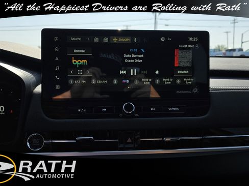 New 2025 Mitsubishi Outlander SE image 11