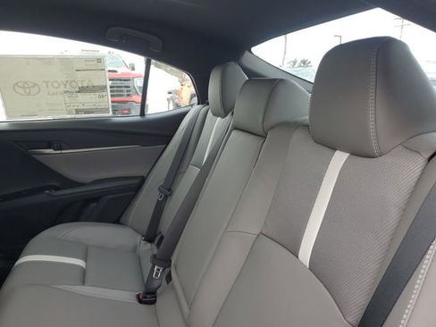 New 2026 Toyota Camry SE image 28