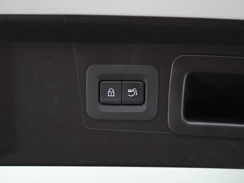 Used 2024 MAZDA CX-50 AWD 2.5 S w/ Cargo Package image 17