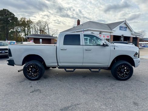 Used 2016 RAM 2500 Big Horn image 6