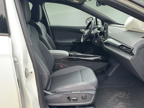 New 2026 Volkswagen ID.4 Pro S RWD image 11