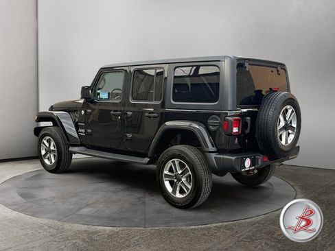 Used 2020 Jeep Wrangler Unlimited Sahara image 5