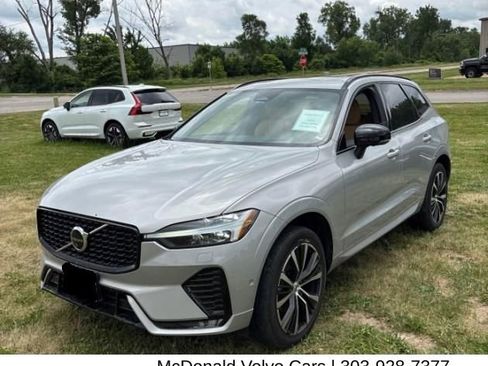 Used 2023 Volvo XC60 B5 Ultimate w/ Climate Package AWD/4WD image 1