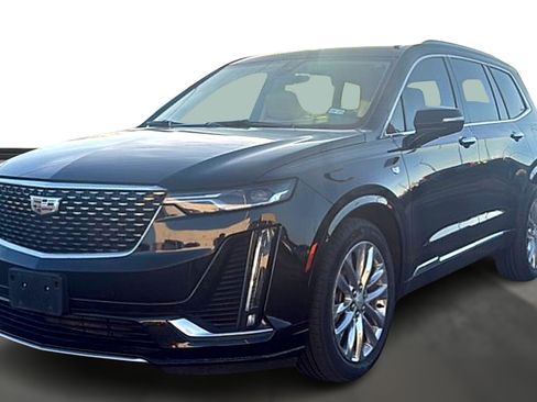 Used 2023 Cadillac XT6 Premium Luxury image 1