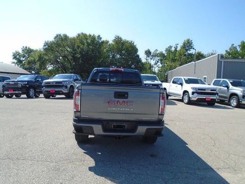 Used 2022 GMC Canyon Denali AWD/4WD image 25
