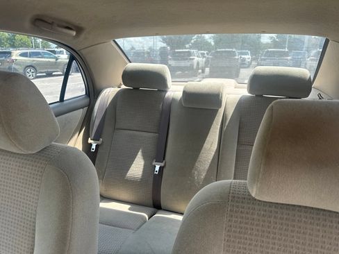 Used 2005 Toyota Corolla FWD image 11