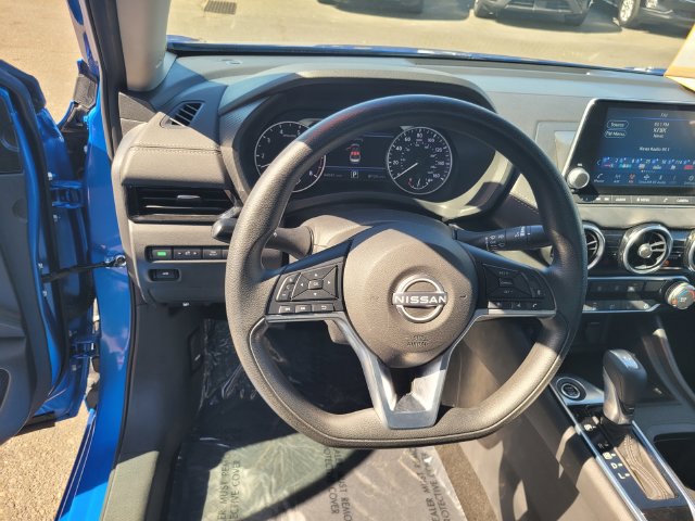 Certified 2025 Nissan Sentra SV FWD image 30