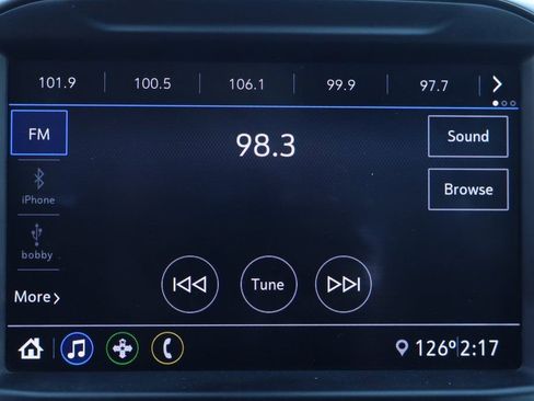 Used 2020 Chevrolet Silverado 1500 LT image 28