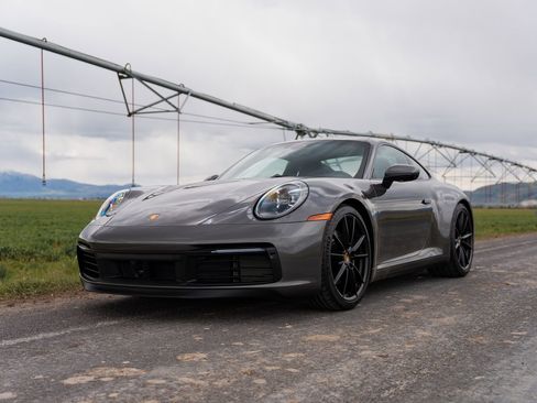 Used 2024 Porsche 911 Carrera 4S AWD/4WD image 34