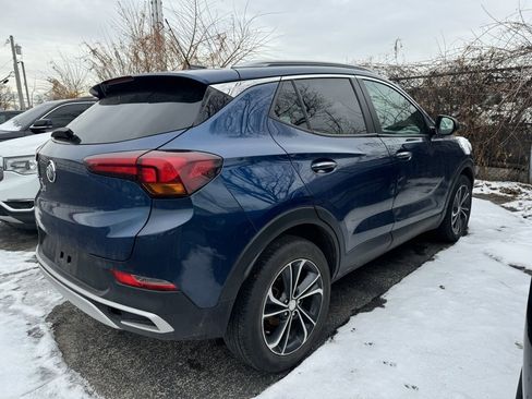 Used 2021 Buick Encore GX Select image 3