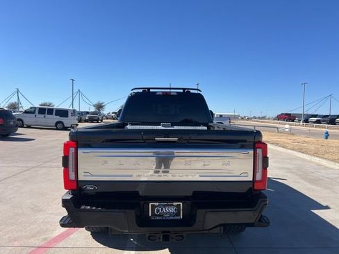 Used 2024 Ford F350 Platinum image 9